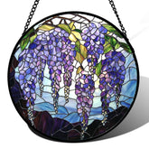 AMDERVEN vista frontal del suncatcher mostrando colores vibrantes y diseño wisteria