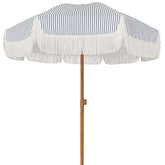 AMMSUN vista frontal de la sombrilla azul marino con flecos para estilo de patio