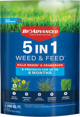 BioAdvanced frente del saco mostrando el producto y beneficio de control de malezas