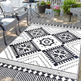 DiiKoo alfombra exterior vista frontal con diseño boho y protección solar