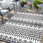 DiiKoo alfombra exterior frontal mostrando patrón bohemio y durabilidad