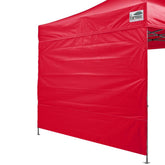 Eurmax lateral frontal rojo instalado mostrando protección y sombra