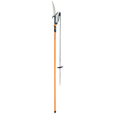 Fiskars vista frontal del podador extensible mostrando diseño y alcance