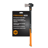 Fiskars cabeza forjada mostrando potencia y durabilidad
