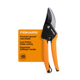 Fiskars podadora frontal mostrando diseño compacto y agarre cómodo