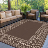 GENIMO alfombra frontal mostrando patrón geométrico y estilo coffee beige elegante