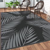 GENIMO alfombra frontal mostrando diseño de hojas y contraste, aporta estilo exterior
