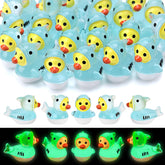 GGSTDDUP vista frontal del paquete que muestra 30 patitos tiburón y su beneficio decorativo