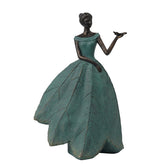 Guichifun estatua hada frontal mostrando presencia decorativa