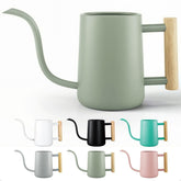 HB Design Co. regadera metálica frontal mostrando su color sage y capacidad