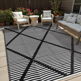 Lahome alfombra frontal mostrando diseño neutro y resistencia