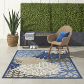 Nourison alfombra Aloha frontal azul multicolor aporta ambiente tropical