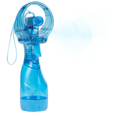 O2COOL vista frontal del ventilador mostrando color aqua y diseño portátil