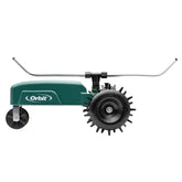 Orbit aspersor tractor frontal mostrando robustez y facilidad de uso