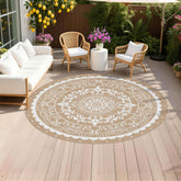 Pauwer vista frontal de la alfombra paisley marrón con diseño elegante