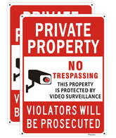 Poicrm frente del cartel visible y claro, advertencia efectiva