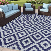 SAND MINE alfombra frontal azul y blanca mostrando diseño reversible y estilo