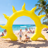 Seenelling arco inflable sol frontal mostrando entrada alegre