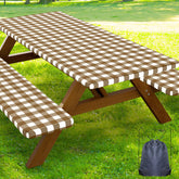 Smiry mantel frontal mostrando el ajuste y diseño buffalo plaid para elegancia práctica