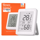 SONOFF vista frontal del equipo con pantalla legible y diseño compacto