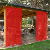 SpaceDresser panel frontal rojo mostrando elegancia y privacidad