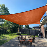 SUNLAX toldo frontal mostrando cobertura y color terra red
