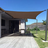 SUNNY GUARD vista frontal del toldo mostrando cobertura y protección