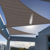 SUNNY GUARD vista frontal del empaque mostrando la vela y beneficio práctico