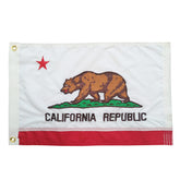 SYII bandera California frontal mostrando colores vivos y durabilidad
