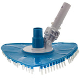 U.S. Pool Supply cabezal frontal mostrando forma triangular y cobertura eficiente