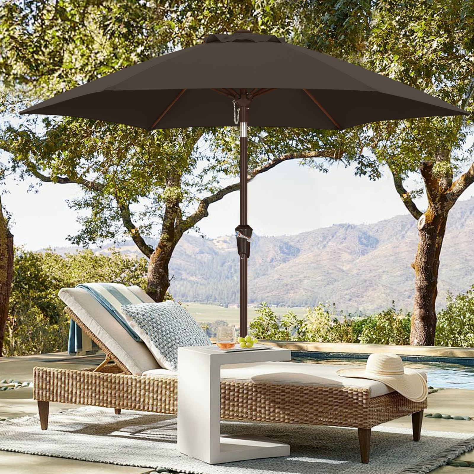 ABCCANOPY parasol abierto sobre mesa mostrando sombra útil para convivir