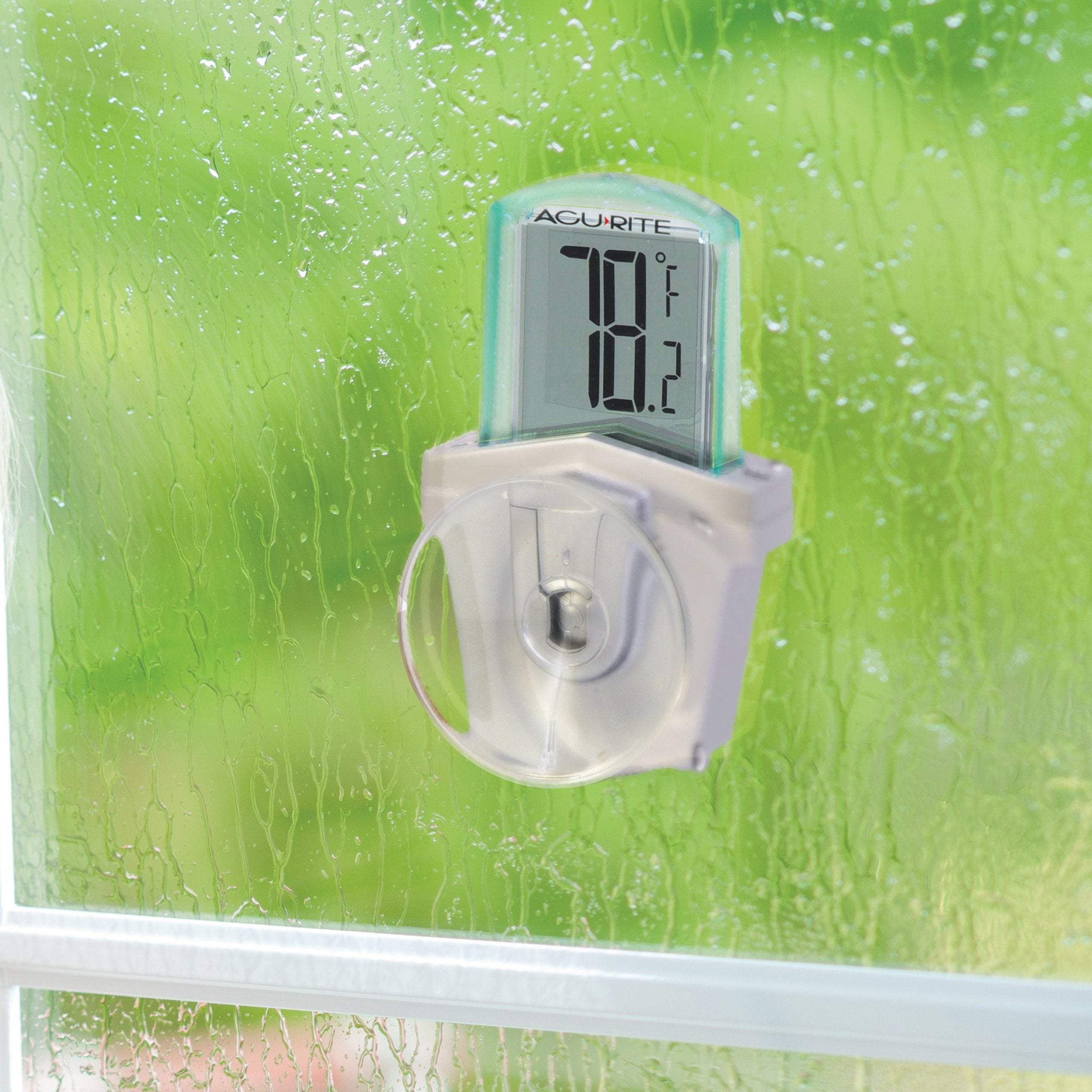 AcuRite detalle de ventosa y montaje metálico, sujeción resistente