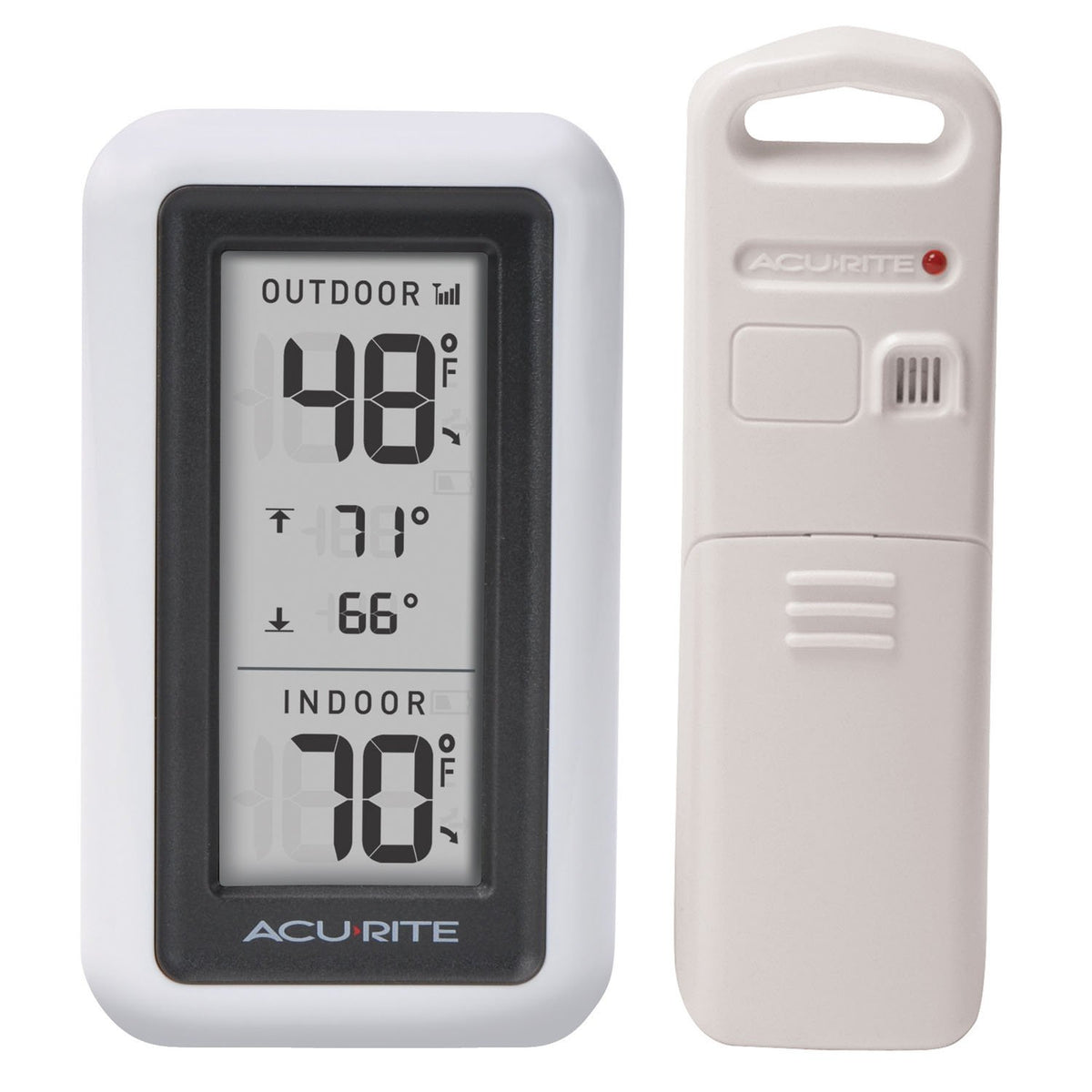 AcuRite pantalla frontal LCD mostrando temperaturas interior y exterior, lectura clara