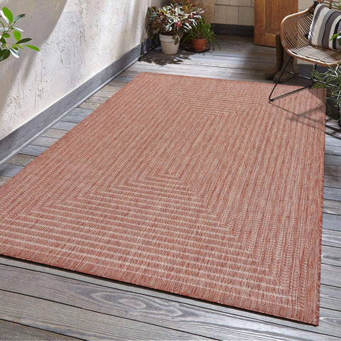 Adiva Rugs plegada para guardado mostrando manejo y almacenamiento sencillo