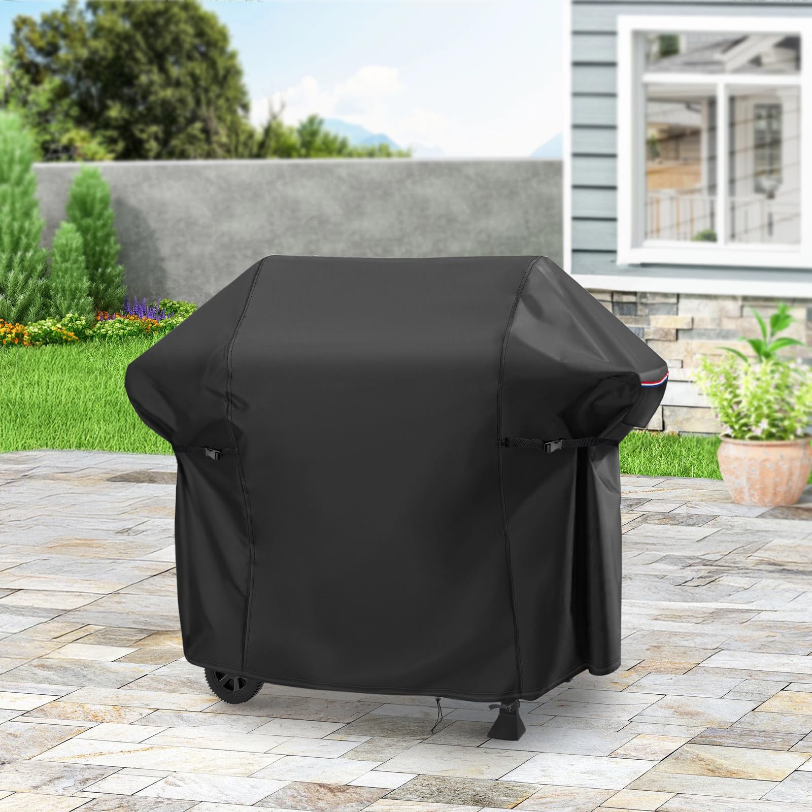 Agustone comparación de tamaño con silla para referencia de escala
