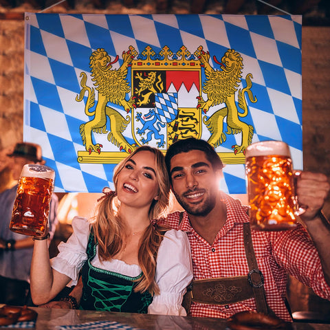 AhfuLife bandera ondeando en carpa de Oktoberfest para ambiente auténtico