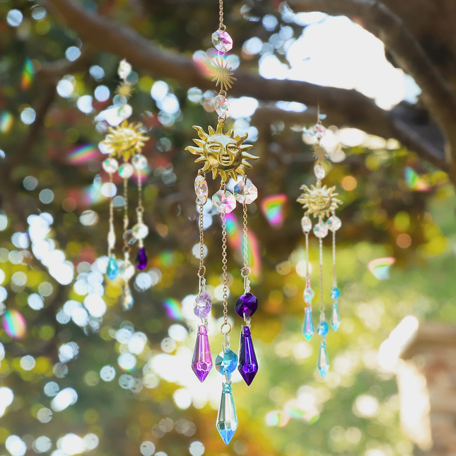 AIPRIDY escena de taller DIY con familia montando varitas creativas