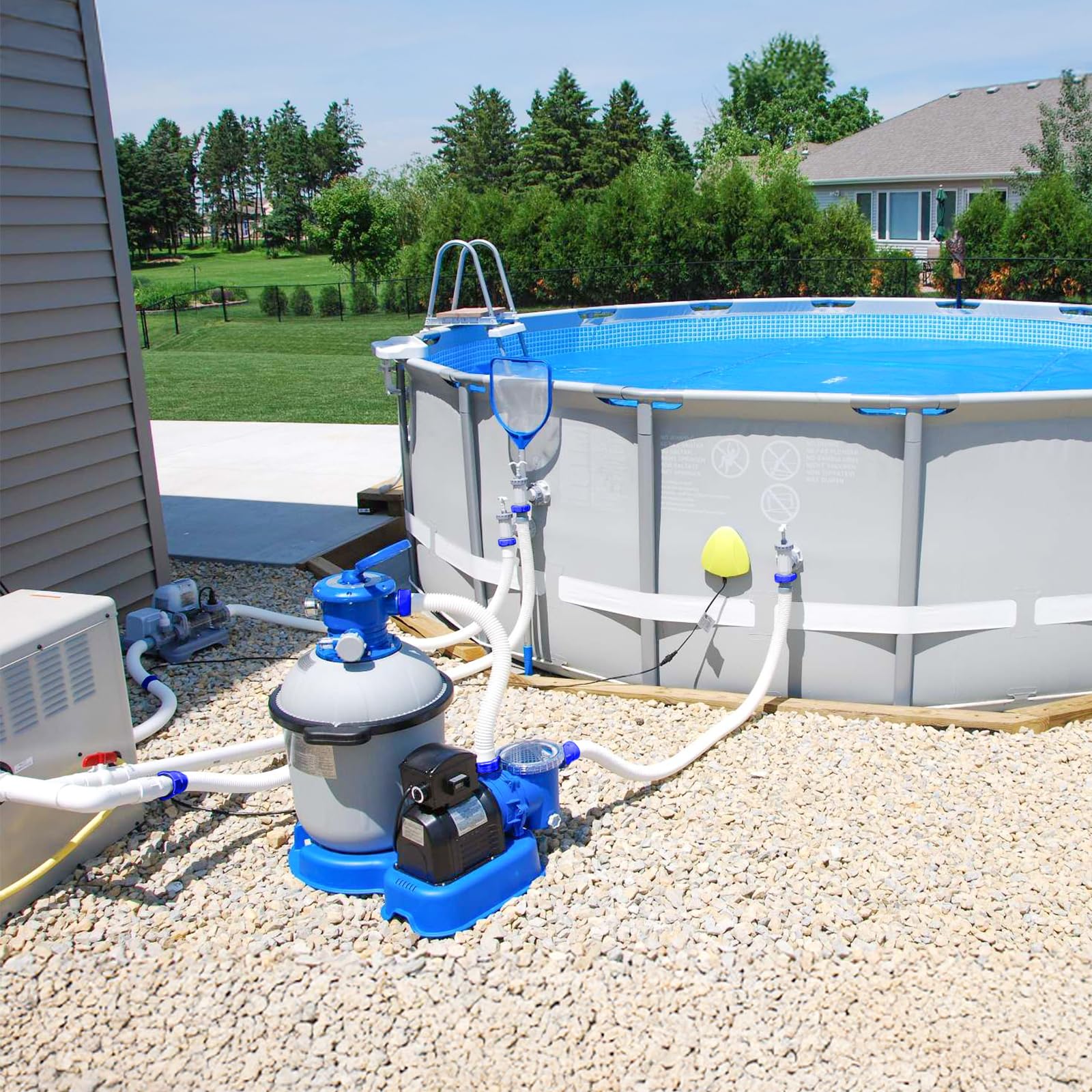 AISunGoo manguera instalada junto a piscina elevando la estética y función