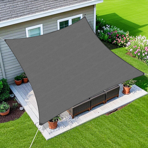 Amagenix vista frontal del toldo, protección solar y estética