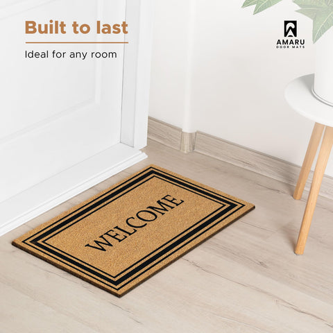 AMARU DOOR MATS comparación de tamaño 17x29 pulgadas junto a puerta