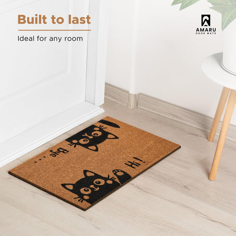 AMARU DOOR MATS comparación de tamaño 24x36 in frente a una puerta estándar