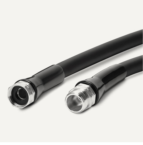 Amazon Basics textura del tubo de polímero híbrido para manejo ligero y flexible