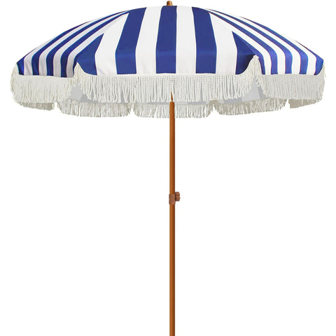 AMMSUN vista frontal de la sombrilla navy stripe mostrando sombra y estilo