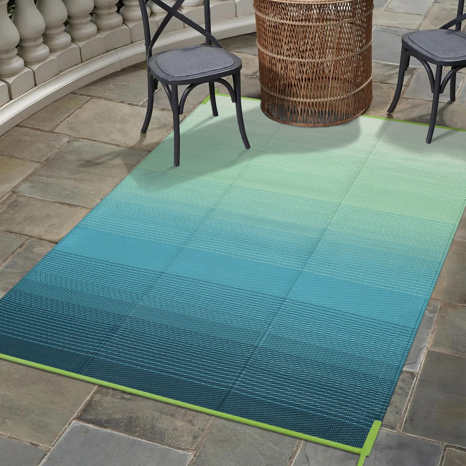 Anidaroel ojales de fijación, asegura la alfombra en días con viento