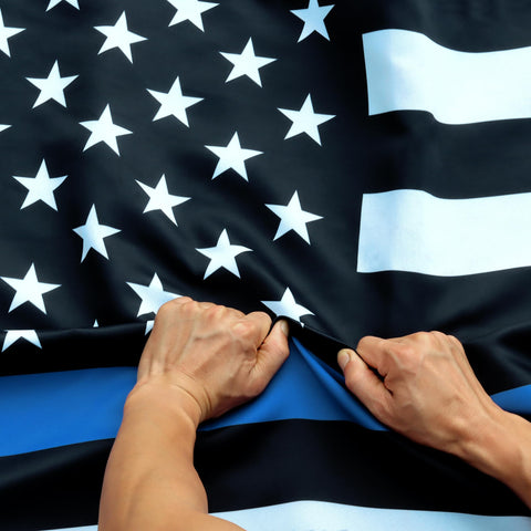 Anley bandera frontal 3x5 Thin Blue Line con colores vivos y acabado profesional