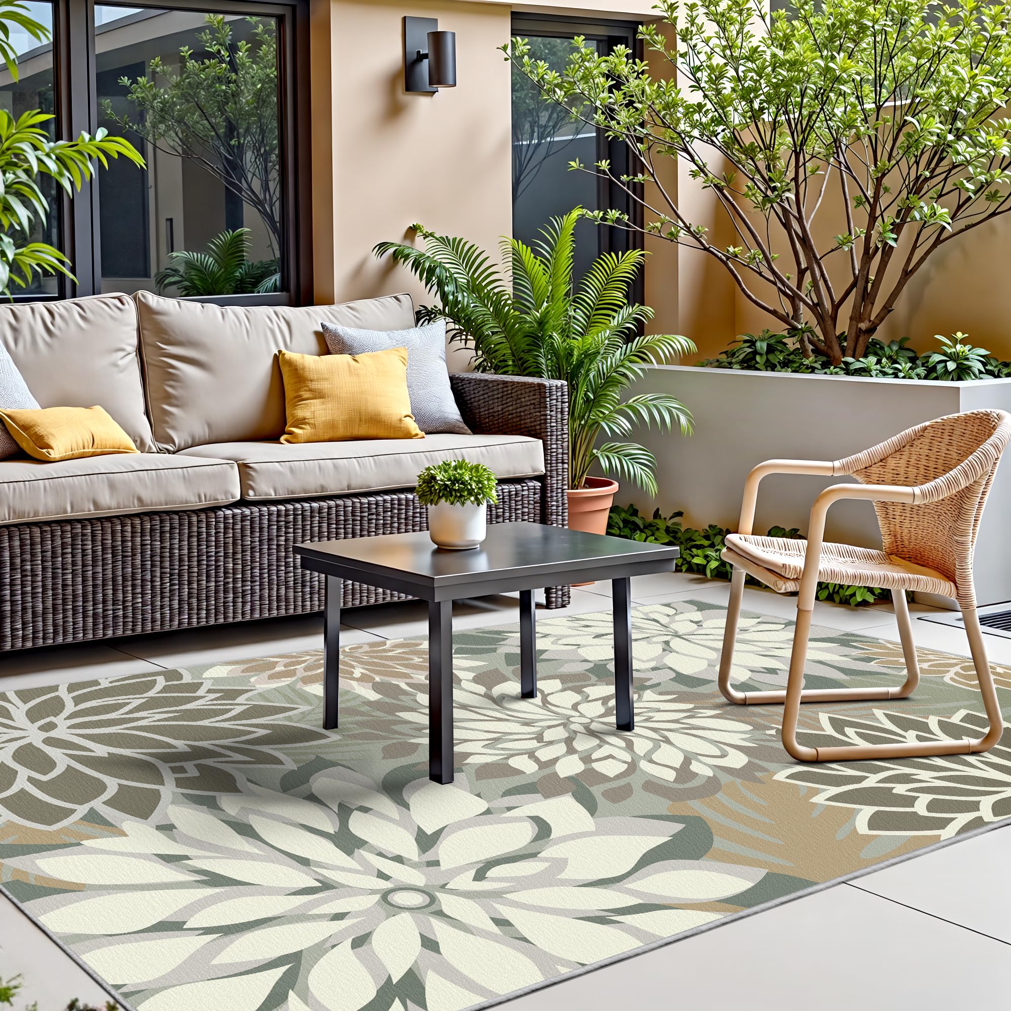 Arenarug alfombra colocada en deck muestra comodidad exterior
