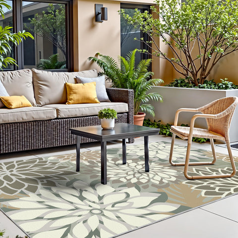 Arenarug alfombra colocada en deck muestra comodidad exterior