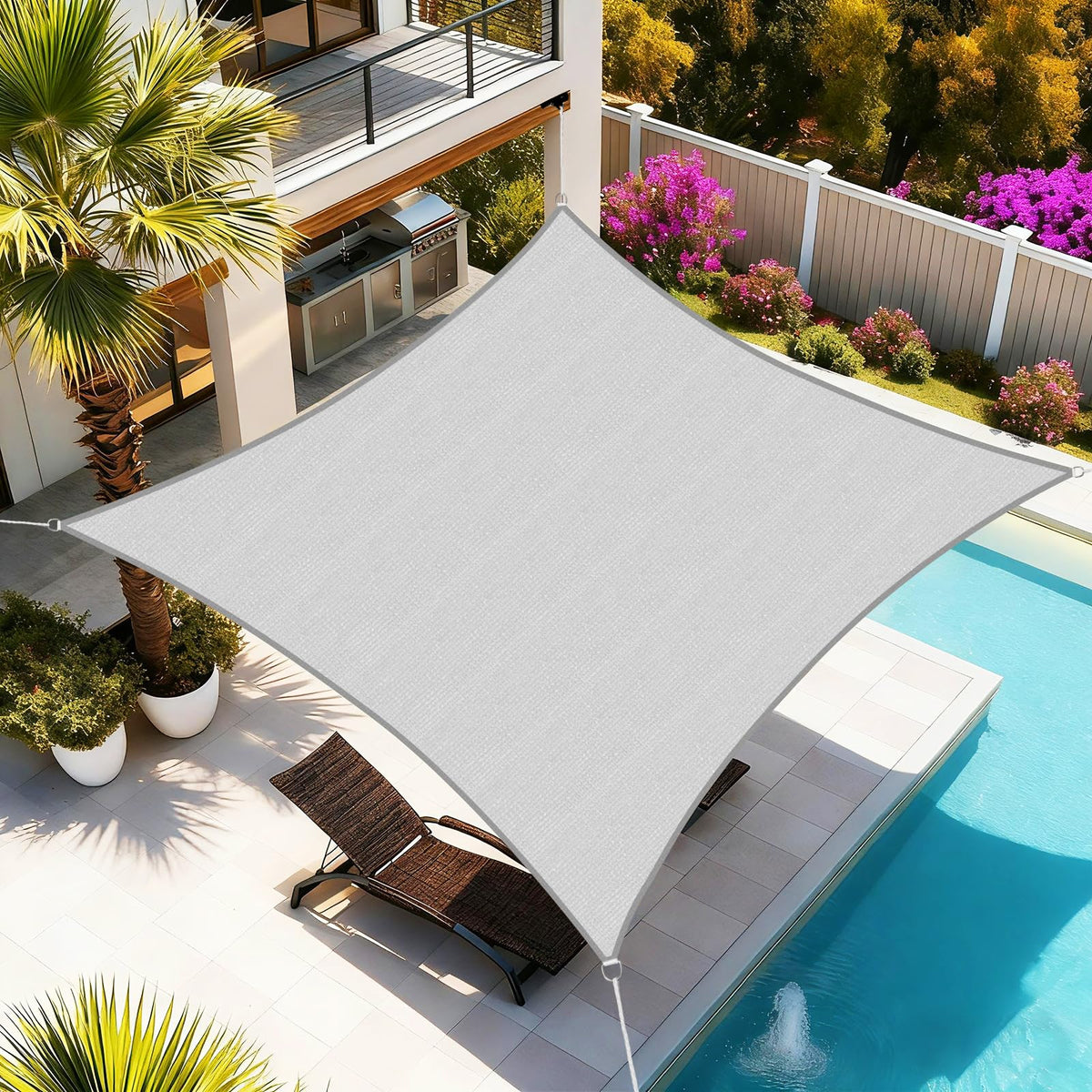 Artpuch toldo frontal mostrando forma rectangular y sombra efectiva