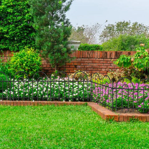 AVELOTUUG borde de parterre instalado para delimitar y embellecer el jardín