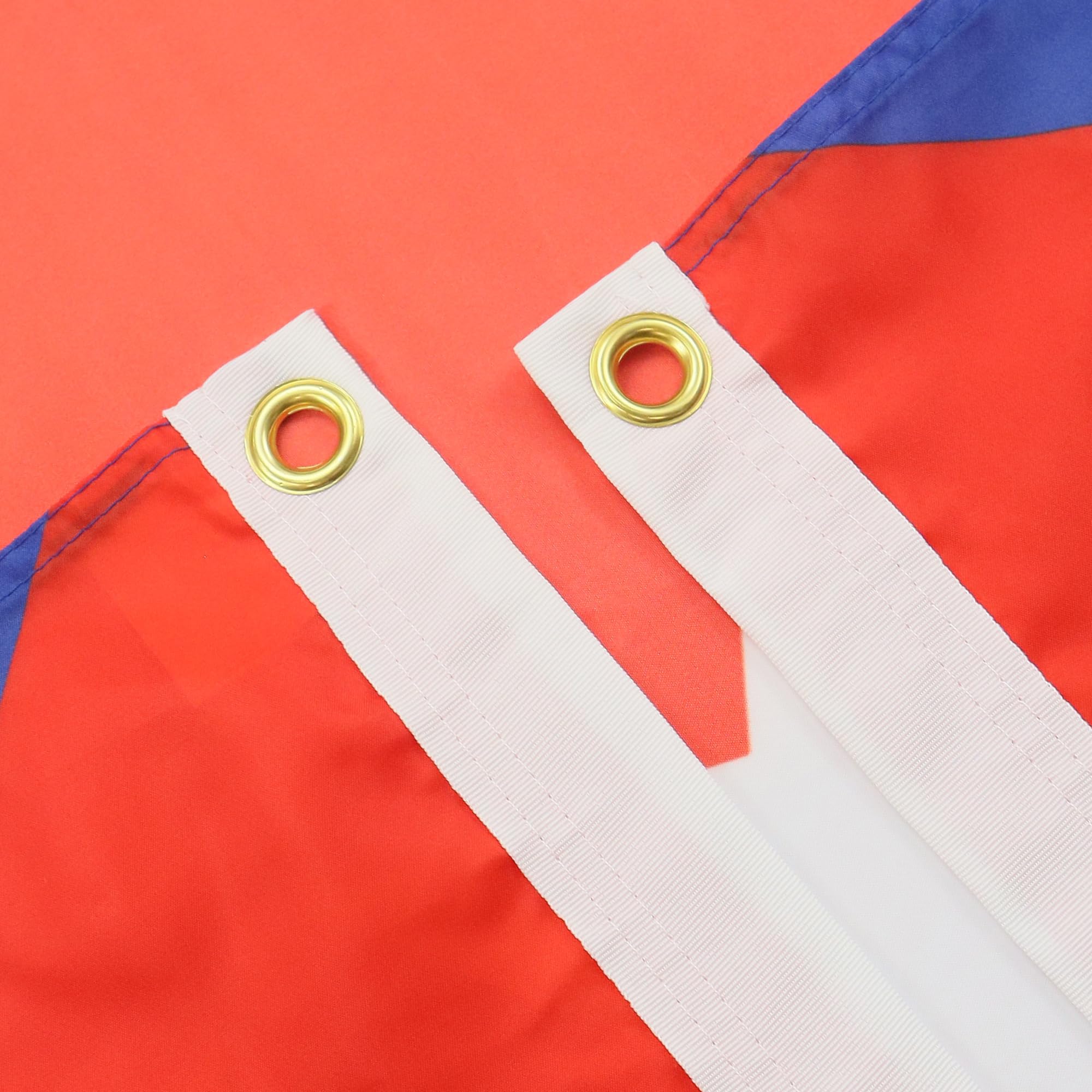 AZ FLAG detalle de textura en poliéster 100D que demuestra resistencia